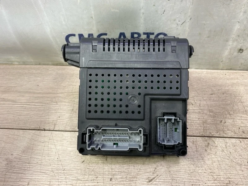 CEM Центральный электронный модуль Volvo Xc90 30786890 ХС90 4.4 B8444S