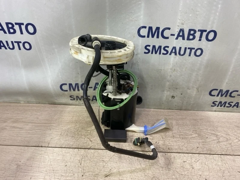 Бензонасос Volvo S80 31372880 С80 4.4 B8444S