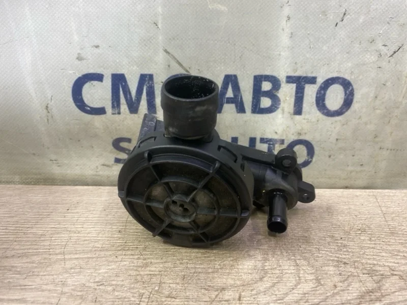 Клапан вентиляции Audi A8 2011 079103245M D4 4.2 CDR