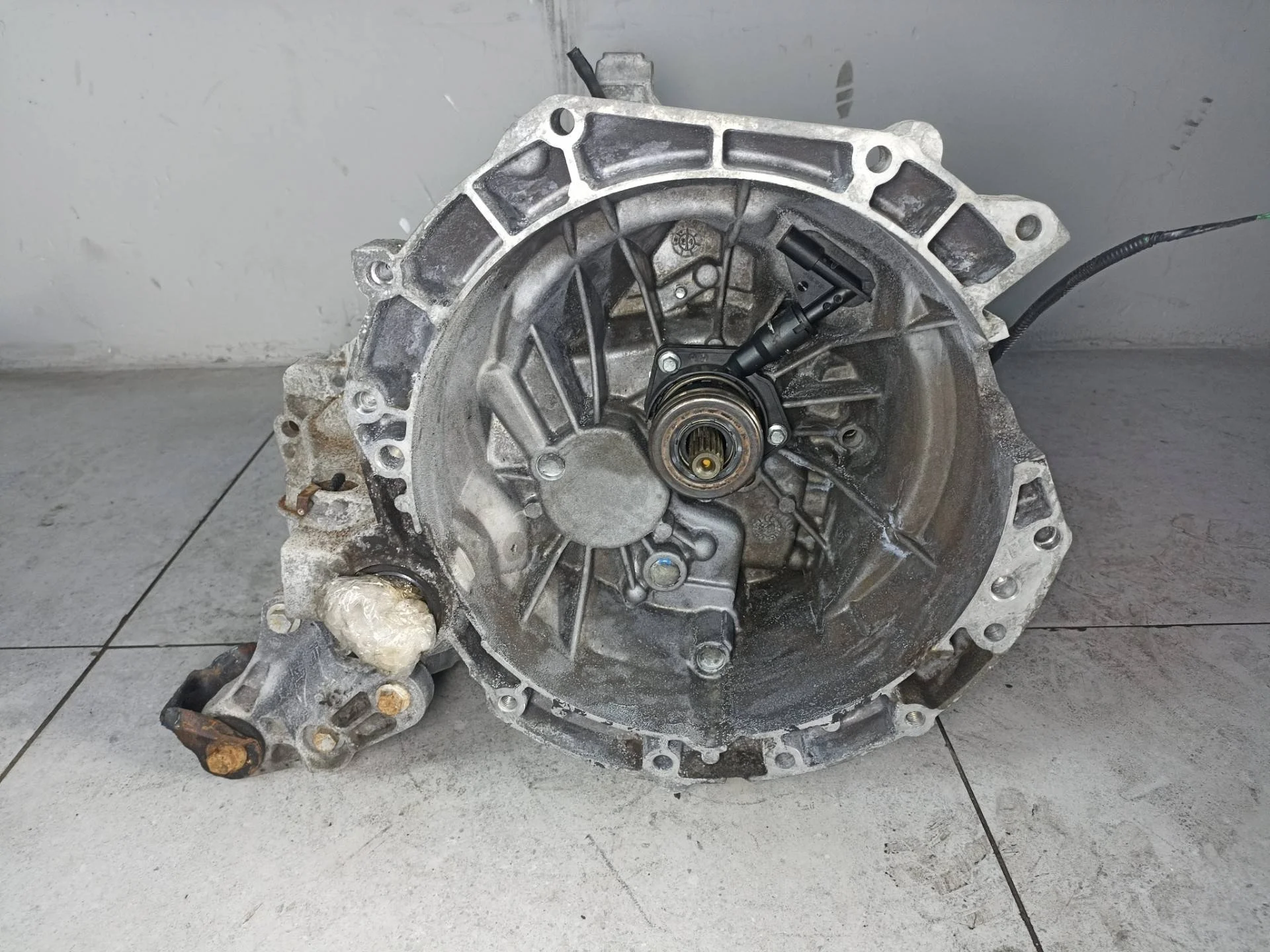 КПП механическая (МКПП) Ford Focus 2 2008