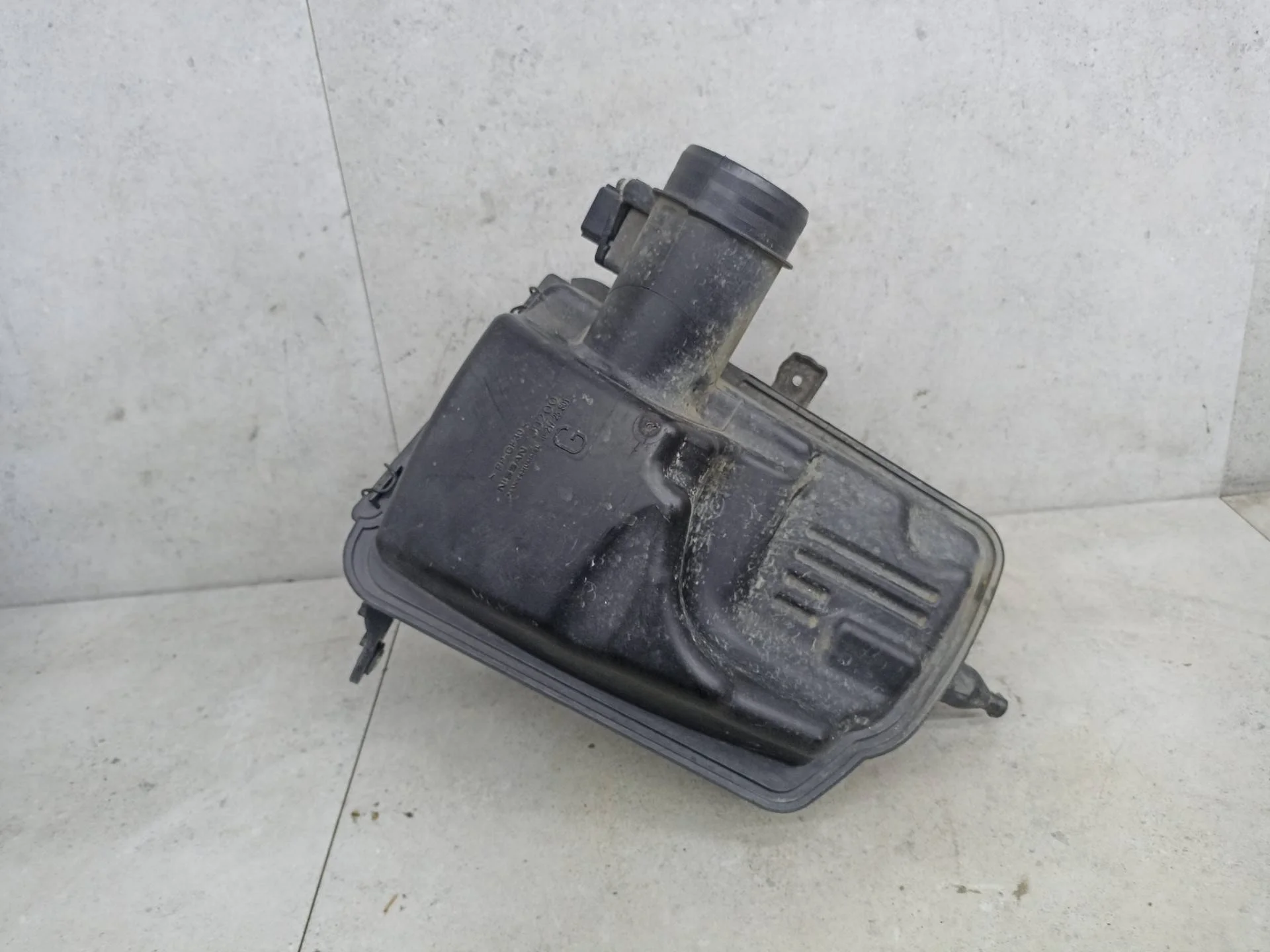 Фара левая Nissan Qashqai 2008 16500JD200