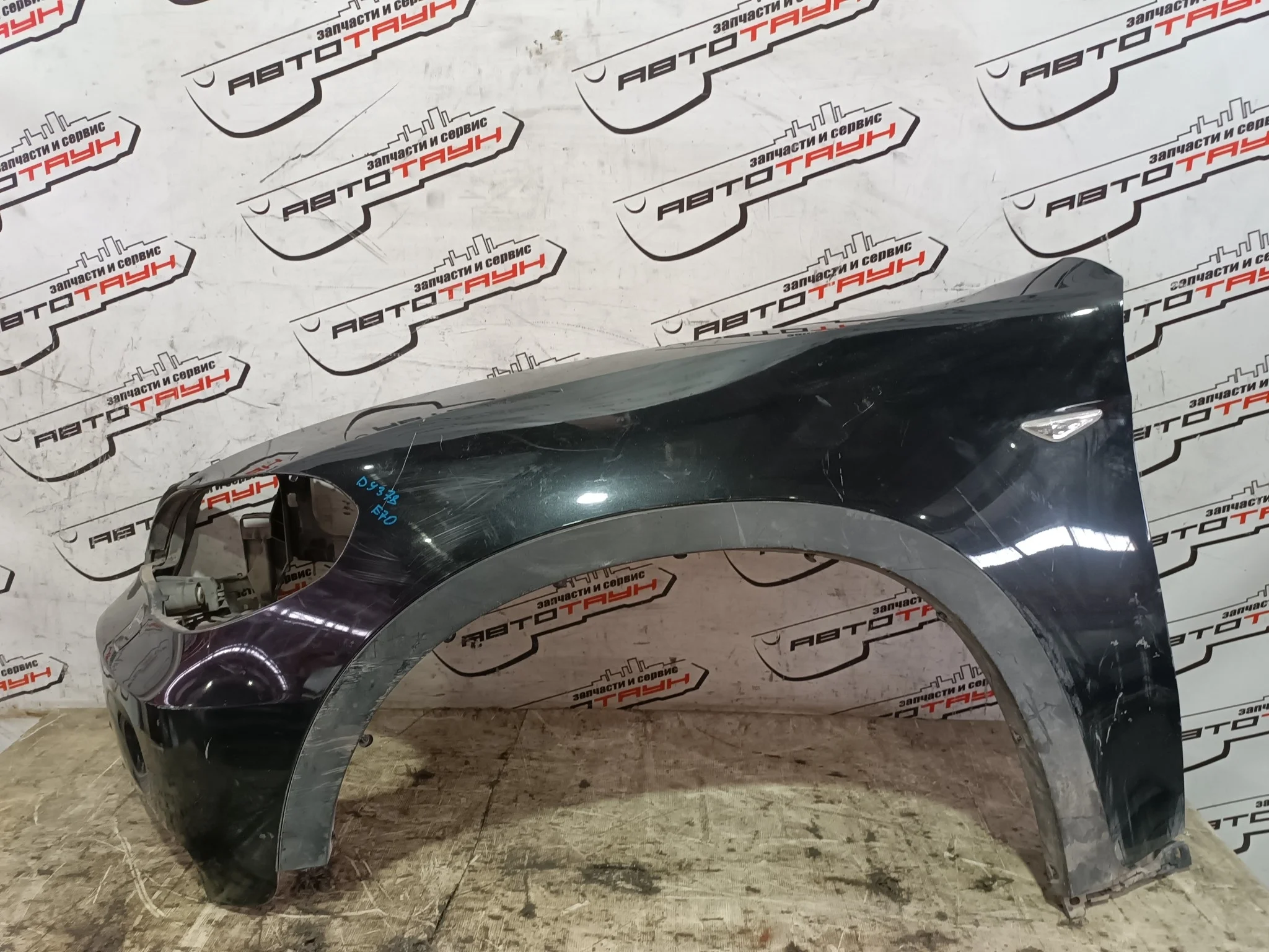 КРЫЛО BMW X5 E70 51650430321 51657178395 ПЕРЕДНЕЕ ЛЕВОЕ 1 МОДЕЛЬ ПЛАСТИК черный DY378