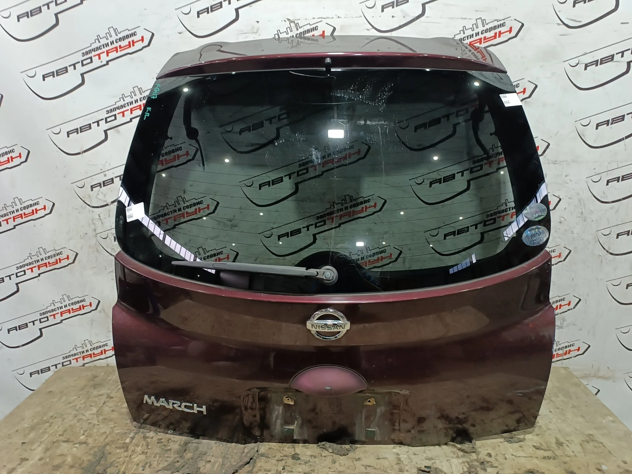 ДВЕРЬ ЗАДНЯЯ NISSAN MARCH MICRA AK12 BK12 BNK12 K12 YK12 K0100AX0BM бордовый, NAB KB117