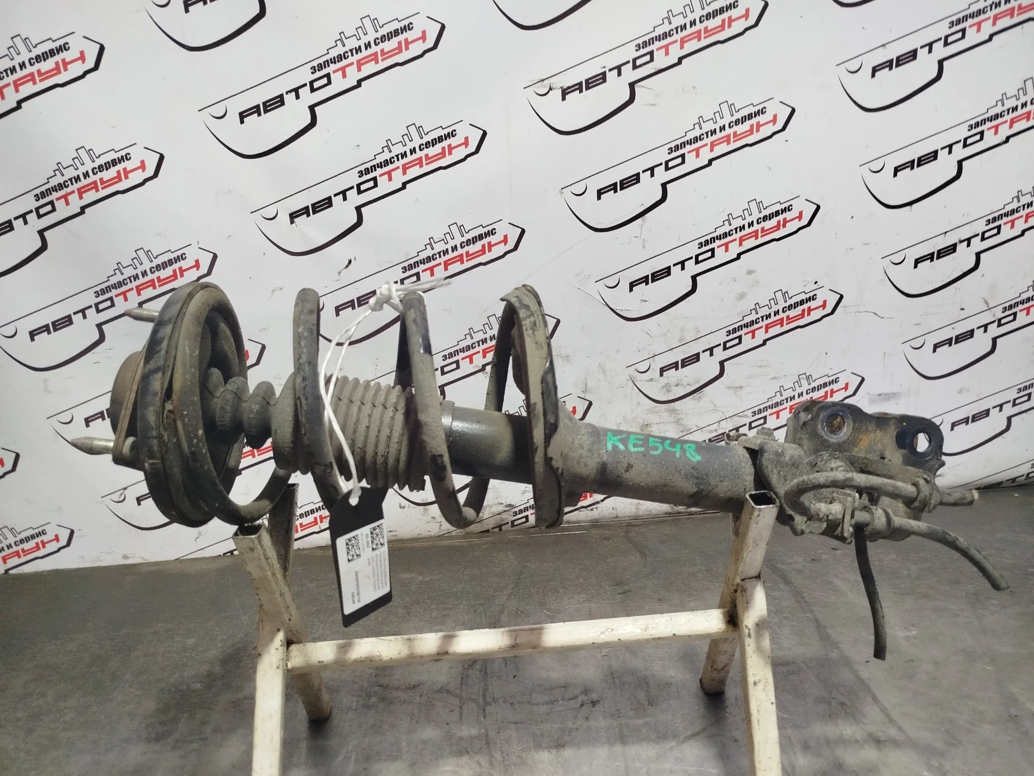 СТОЙКА ХОДОВКИ MITSUBISHI OUTLANDER CW4W CW5W CW6W ПЕРЕДНЯЯ ЛЕВАЯ 4060A173 2WD 4WD KE548