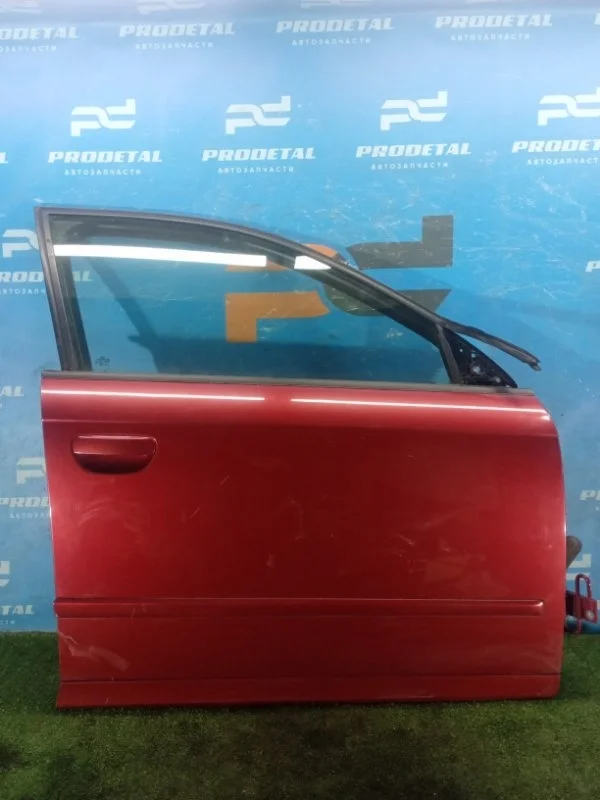 Дверь передняя правая Audi A4 B7 2005-2007