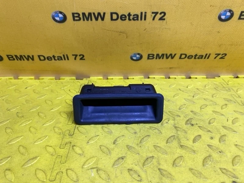 Кнопка открывания багажника Bmw X5 2007 51247118158 E70