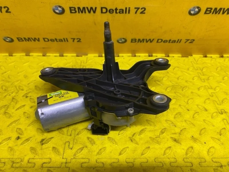 Мотор стеклоочистителя Bmw X5 2007 67636942165 E70