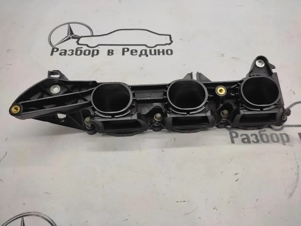 Фланец Mercedes-Benz