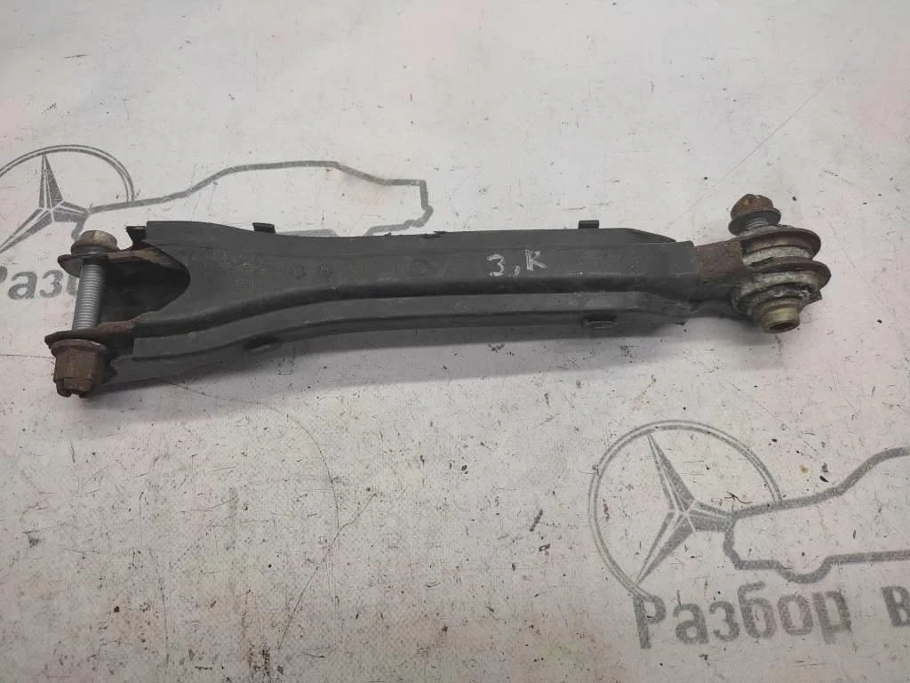 Рычаг задний Mercedes-Benz