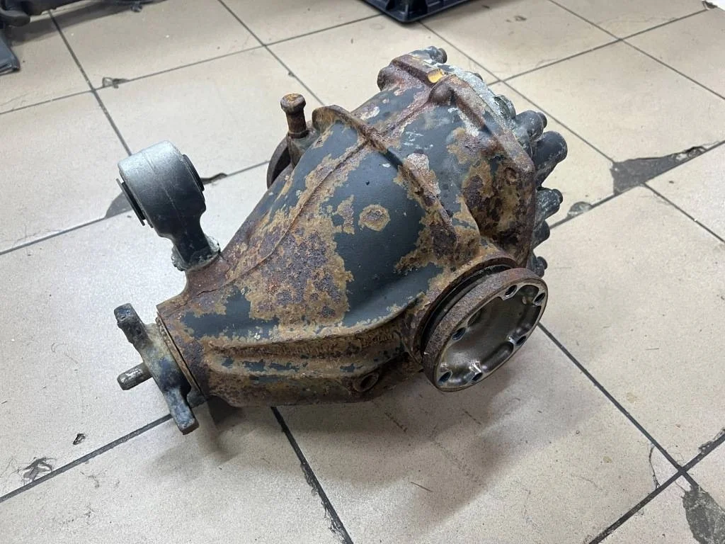 Редуктор задний Mercedes-Benz
