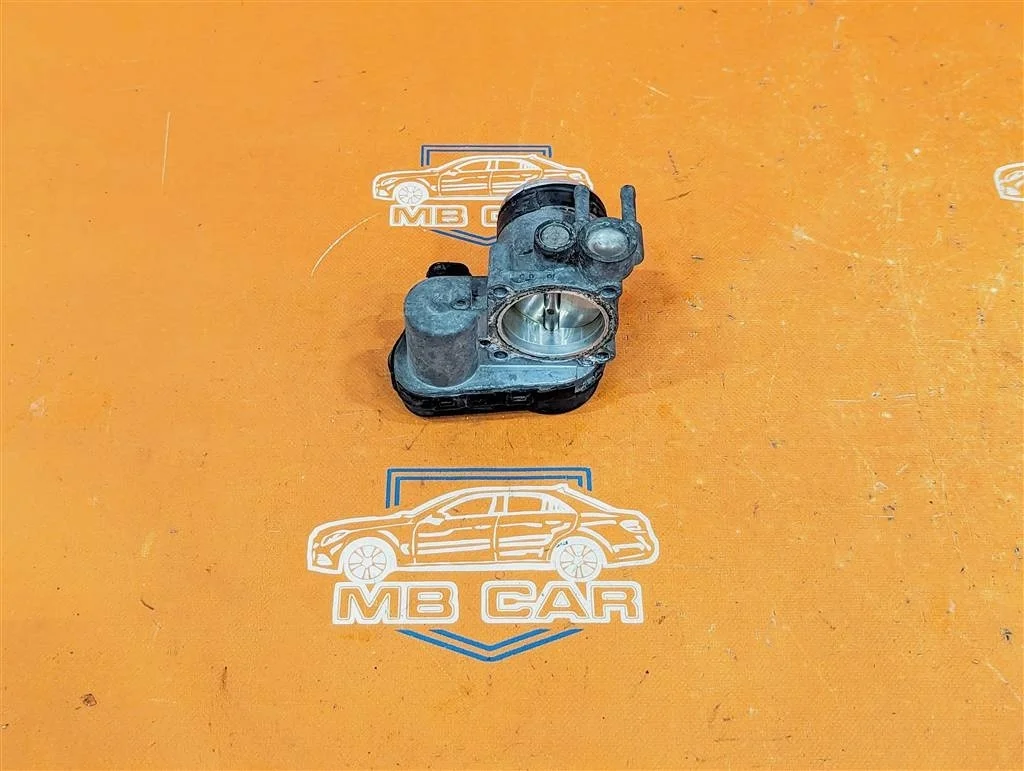 Дроссельная заслонка Mercedes-Benz