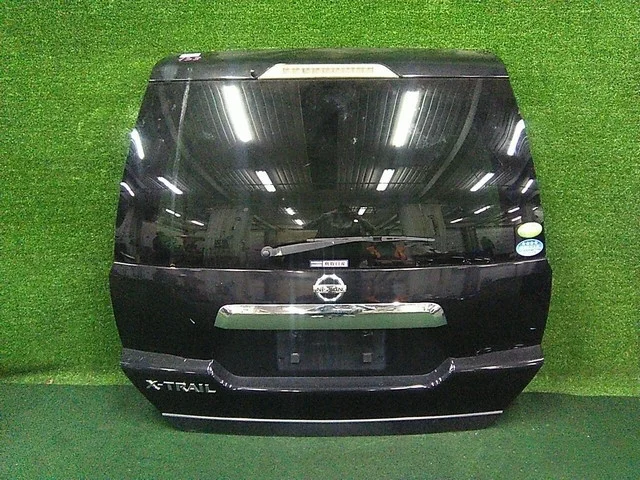 Крышка багажника (царапины) T31 NISSAN X-TRAIL T31 2007-2011, X-TRAIL T31 2010-2015