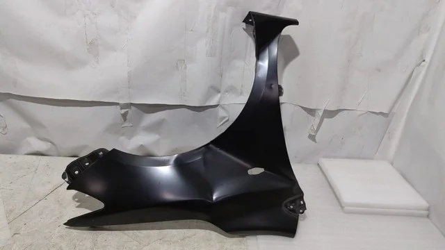 Крыло переднее правое Уценка 30% (вмятины, потертости) TOYOTA COROLLA E140 / E150 2006-2010