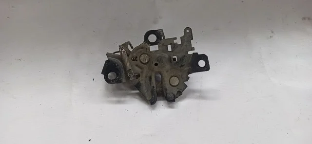 Замок капота XA30 TOYOTA RAV4 XA30 2008-2010, RAV4 XA30 2010-2012
