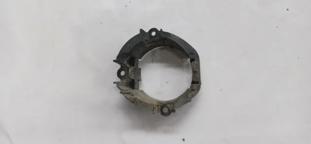 Кронштейн противотуманной фары левой XA30 TOYOTA RAV4 XA30 2006-2008