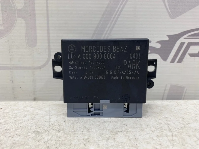 Блок управления парктрониками Mercedes-benz 2013 W212