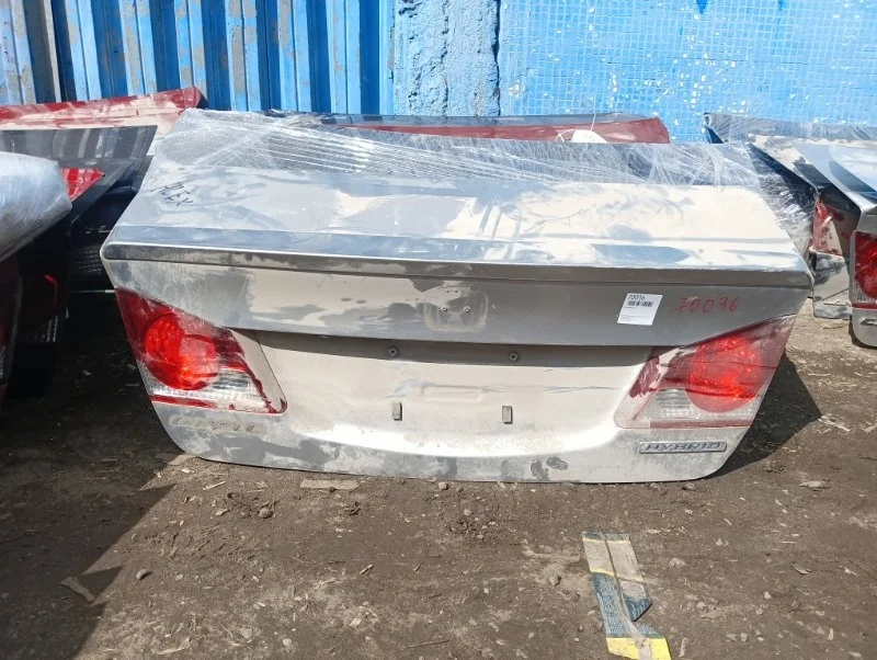 Крышка багажника Honda Civic 8 2009-2011 4D
