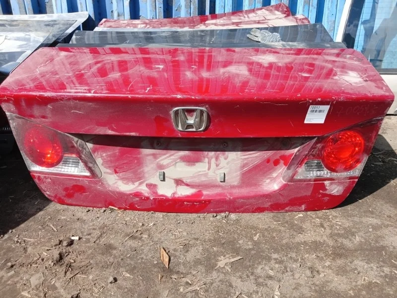 Крышка багажника Honda Civic 8 2006-2011 4D