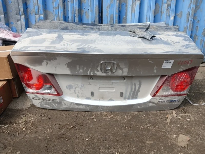 Крышка багажника Honda Civic 8 2009-2011 4D