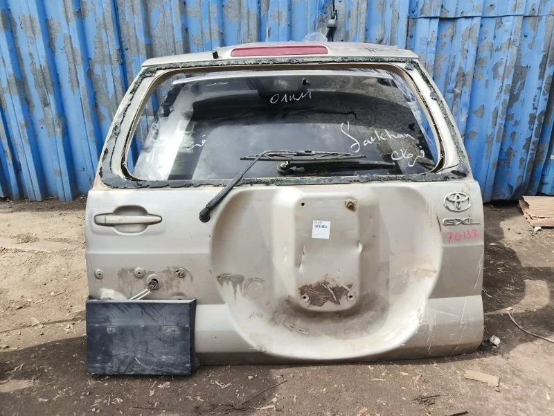 Дверь багажника Toyota Land Cruiser Prado 2002-2009 120