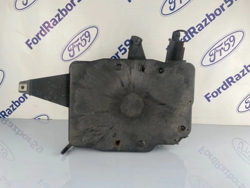 Корпус под мозги Ford Focus 3 2011 1720891 CB8