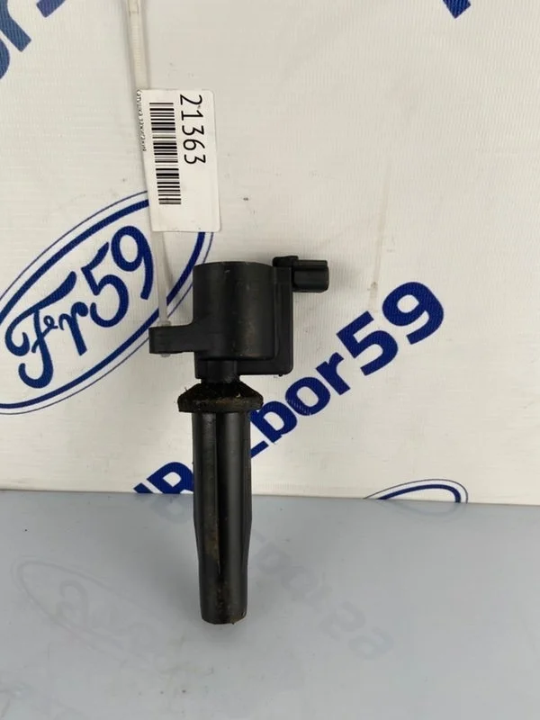 Катушка зажигания Ford Focus 2 2007 5047437 CB4 1.8 (QQDB)