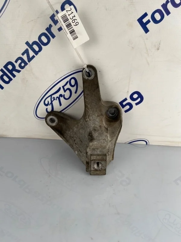 Кронштейн МКПП (Тринога) Ford C-Max 2008 1326816 C214 1.8 (QQDB)