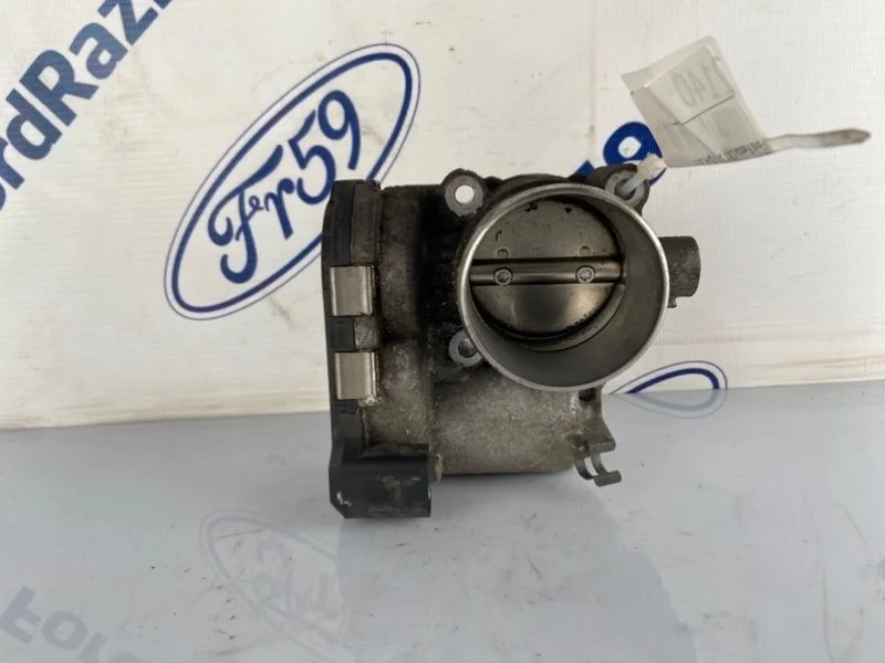 Дроссельная заслонка Ford Fiesta 2013 1751015 CB1 1.6 (IQJA)
