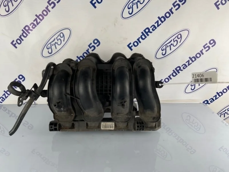 Коллектор впускной Ford Fiesta 2013 1807950 CB1 1.6 (IQJA)