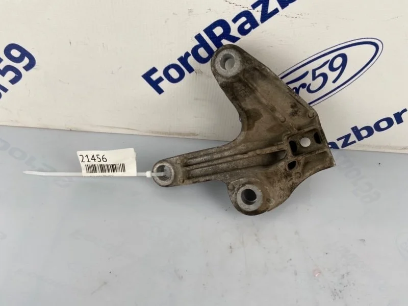 Кронштейн МКПП (Тринога) Ford Focus 2 2008 1326816 CB4 1.8 (QQDB)