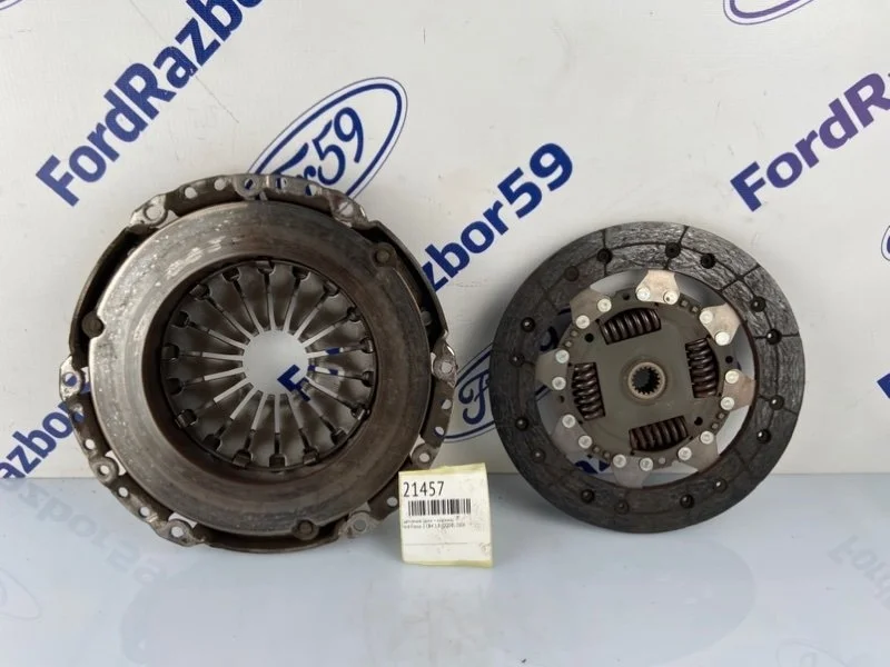 Сцепление (диск + корзина) Ford Focus 2 2008 1508667 CB4 1.8 (QQDB)