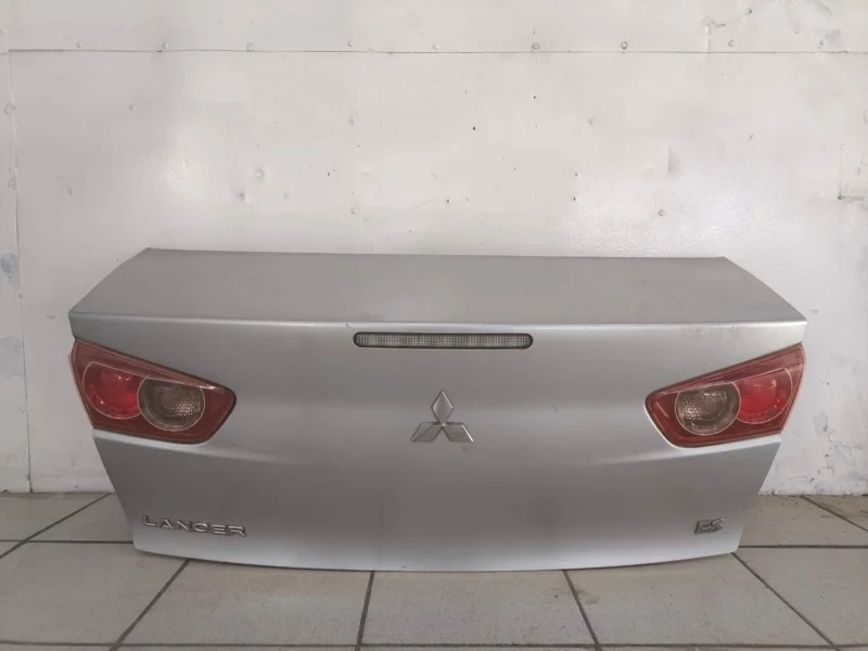 Крышка багажника Mitsubishi Lancer 10 CY 4B11
