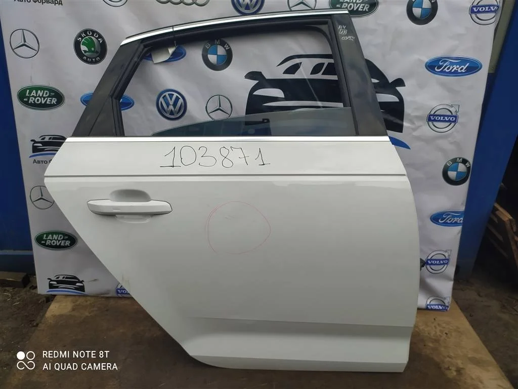 Дверь задняя правая Audi A4 B9 2015-2025