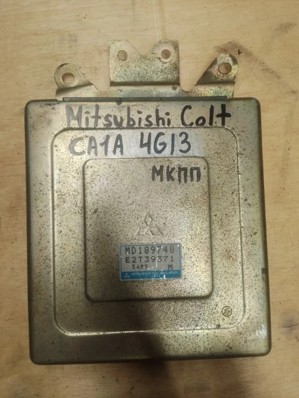 Блок управления двигателем Mitsubishi Colt 1992 CA1A