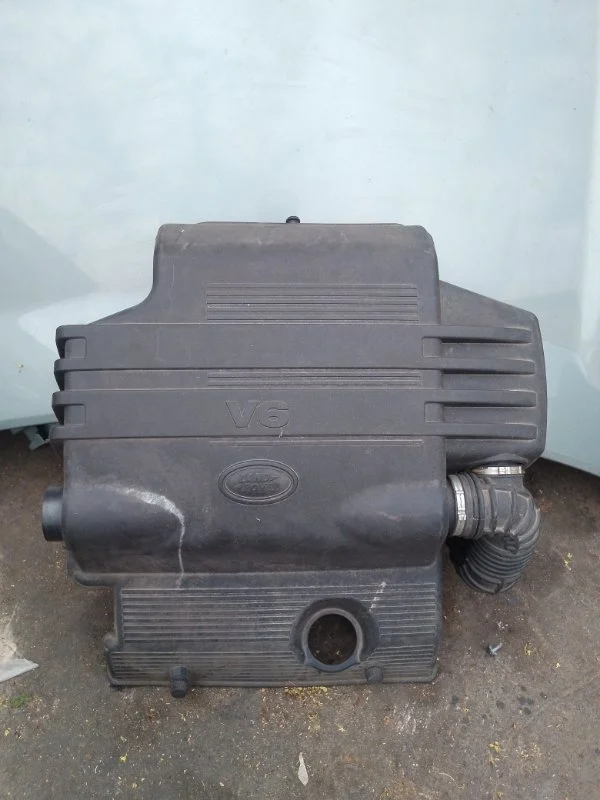 Декоративная крышка двигателя Land Rover Freelander 2003