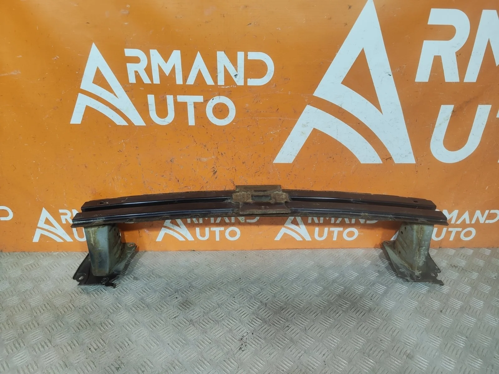 Усилитель бампера Mitsubishi Outlander 2012-нв 3