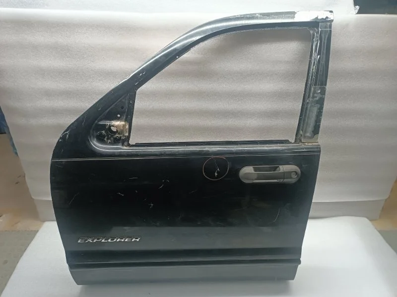 Дверь Ford Explorer 2005-2011 U251