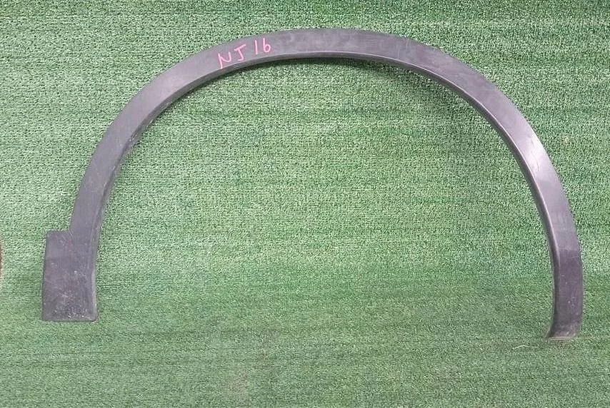 Б.у. расширитель крыла NISSAN QASHQAI J10 NISSAN QASHQAI J10