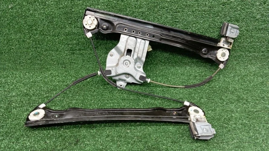 стеклоподъемник Chevrolet F16D4,F18D4 J300 Chevrolet Cruze F16D4,F18D4 J300 95226746,95188606,95374829,96964419,98820J3010