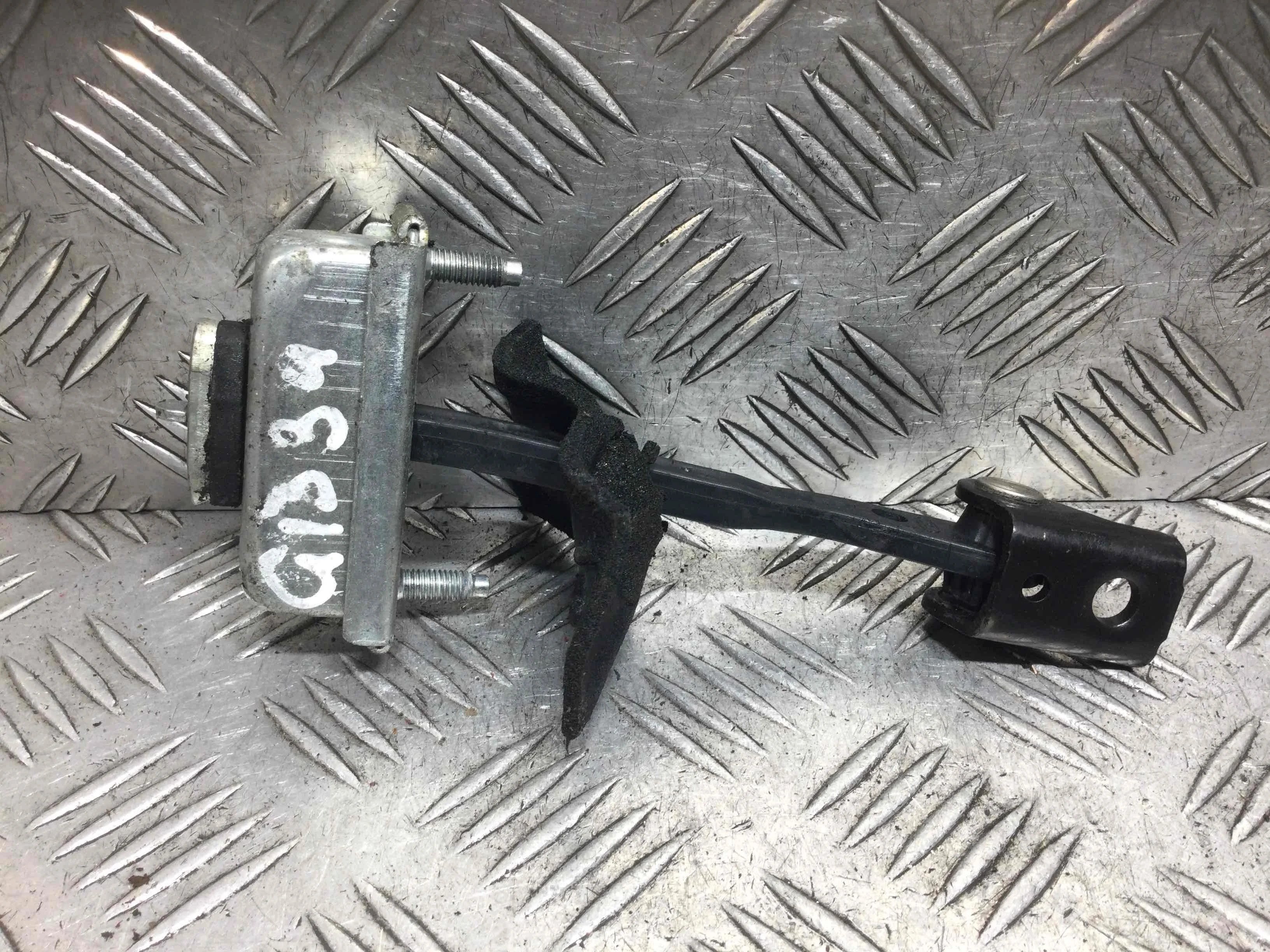 Ограничитель открывания двери передней Ford Focus 2 поколение (2005-2008) дизель 1.6 TDCi Механика Универсал