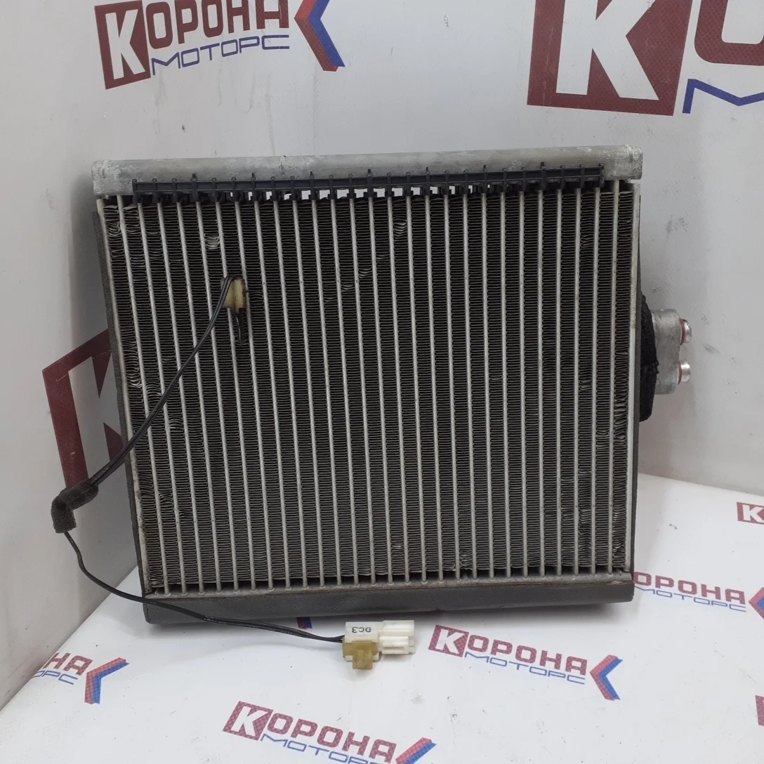 Испаритель кондиционера Б/У дефект трубок 1