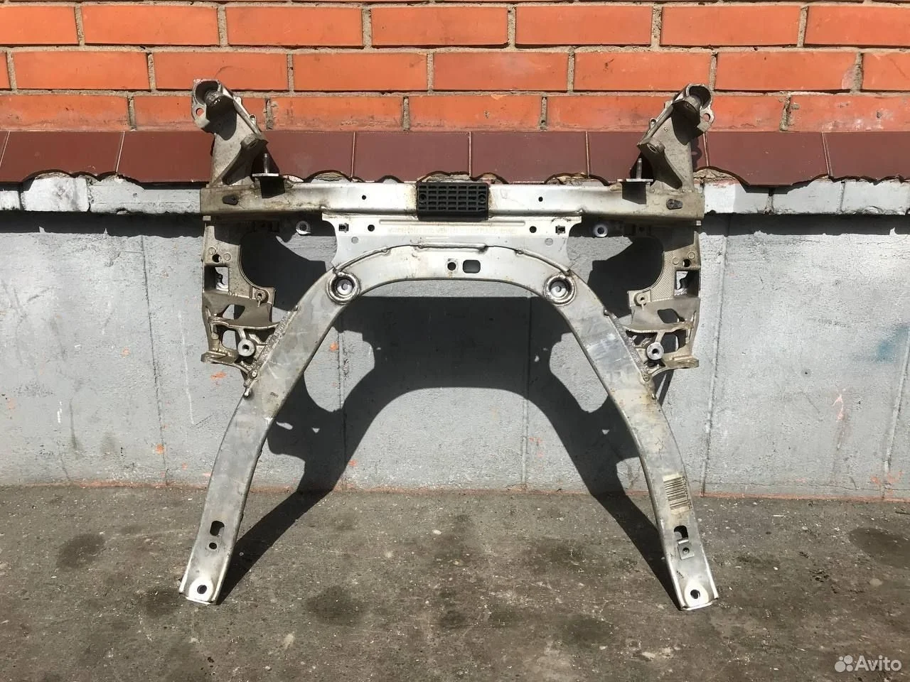 Передний подрамник балка bmw 525 e60 630 e63