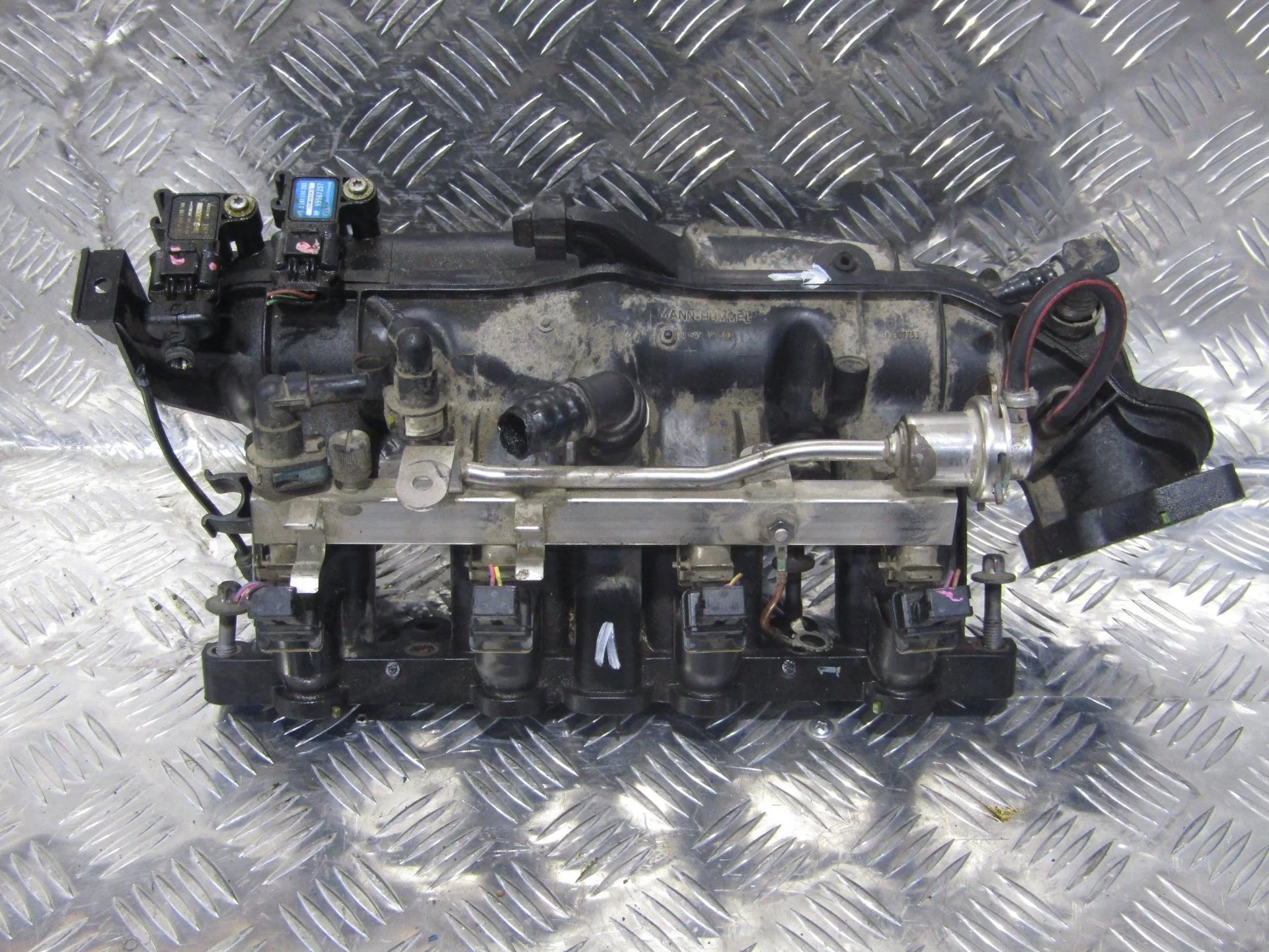 впускной коллектор Opel Astra J