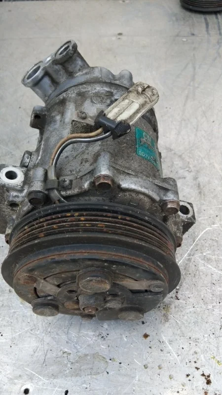 Компрессор кондиционера OPEL VECTRA 2007