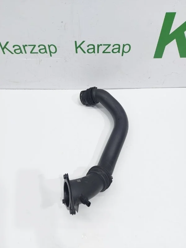 Патрубок интеркулера BMW X3 2021 G01