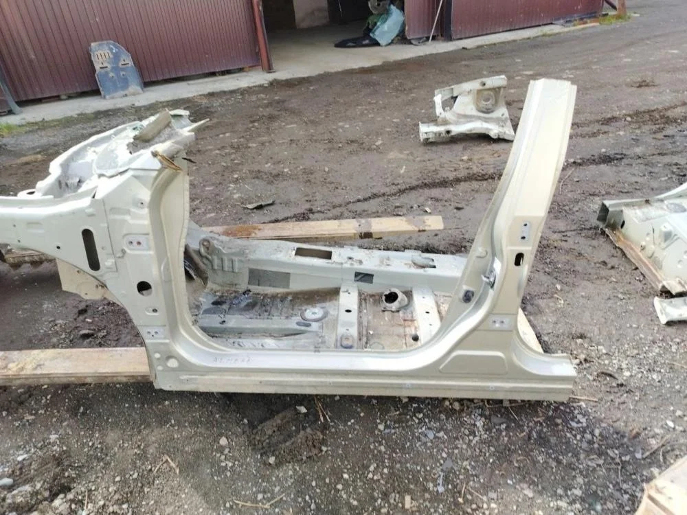 Порог Nissan Almera 2014 G15