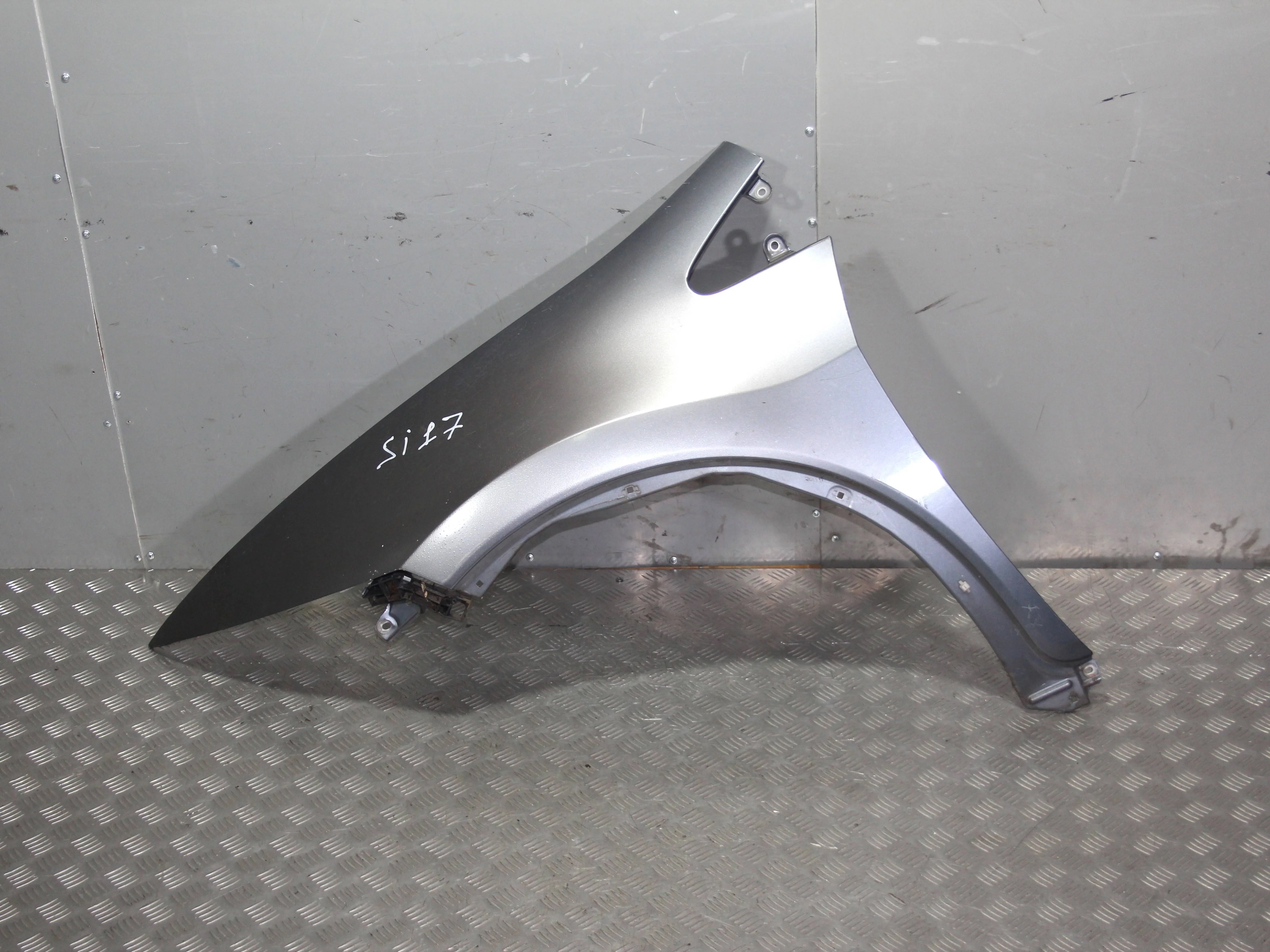Крыло переднее левое HONDA Civic 5D 2006-2011
