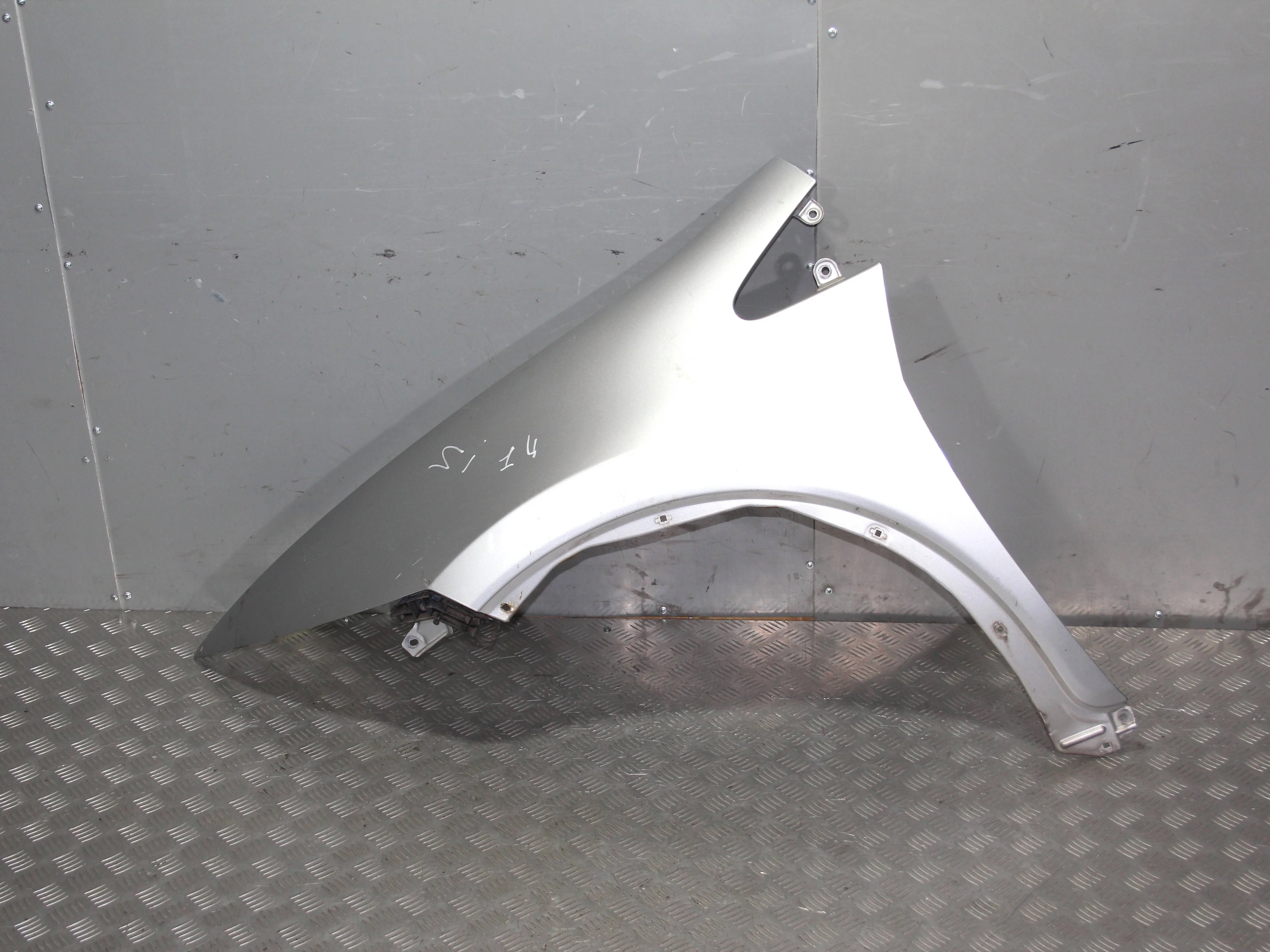 Крыло переднее левое HONDA Civic 5D 2006-2011