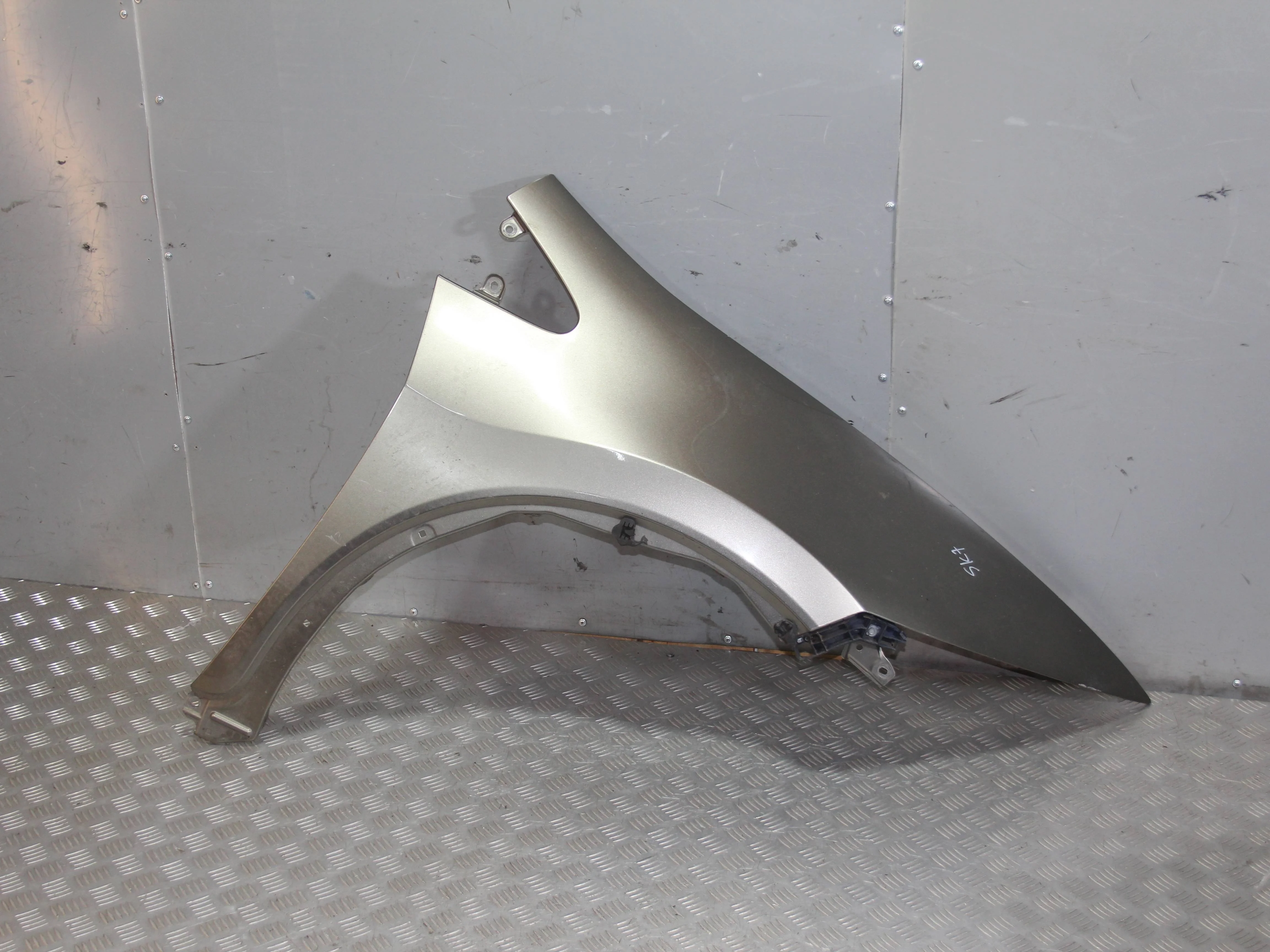 Крыло переднее правое HONDA Civic 5D 2006-2011
