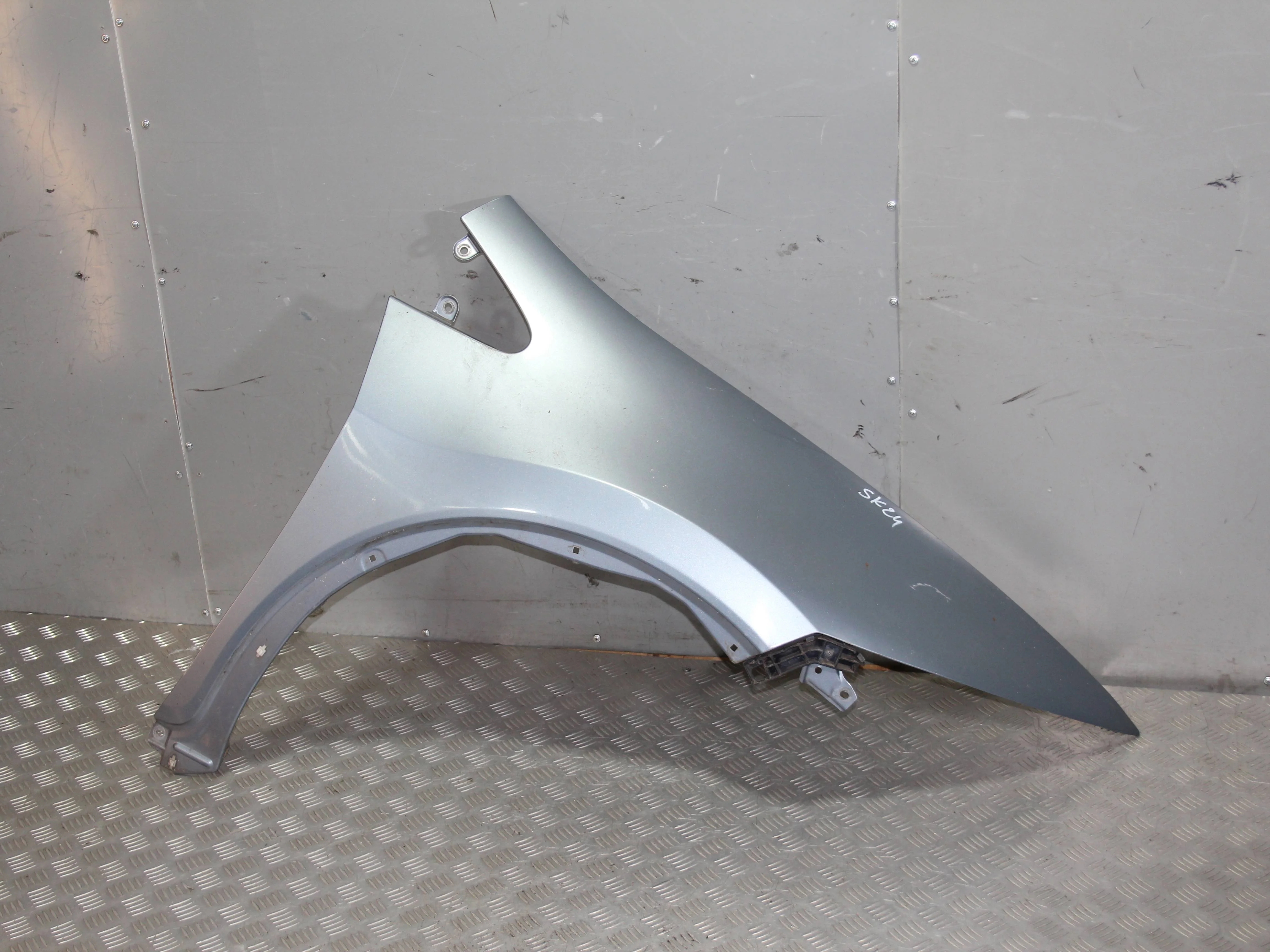 Крыло переднее правое HONDA Civic 5D 2006-2011